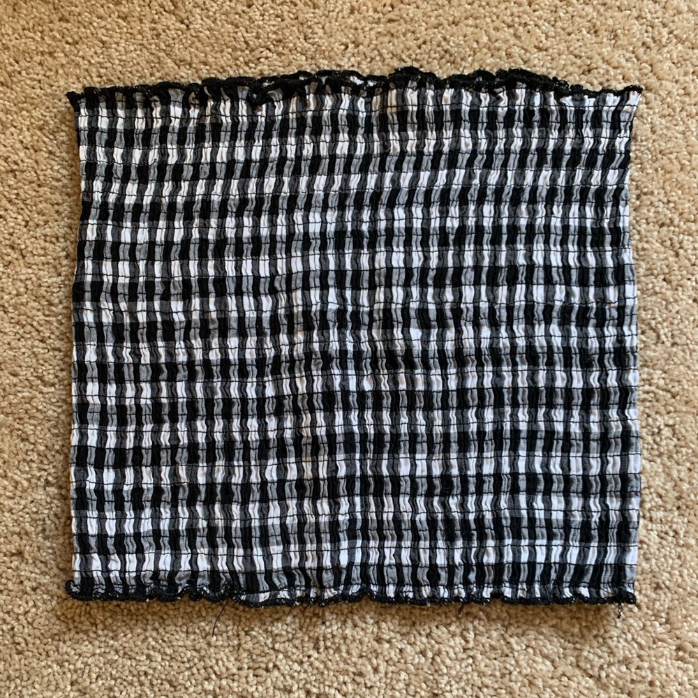 Cropped tube top